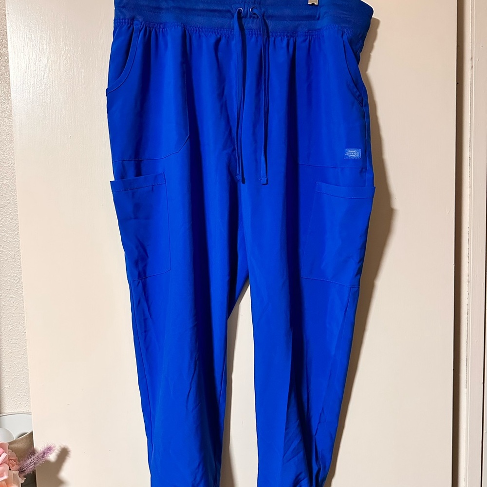 Dickies scrub pants